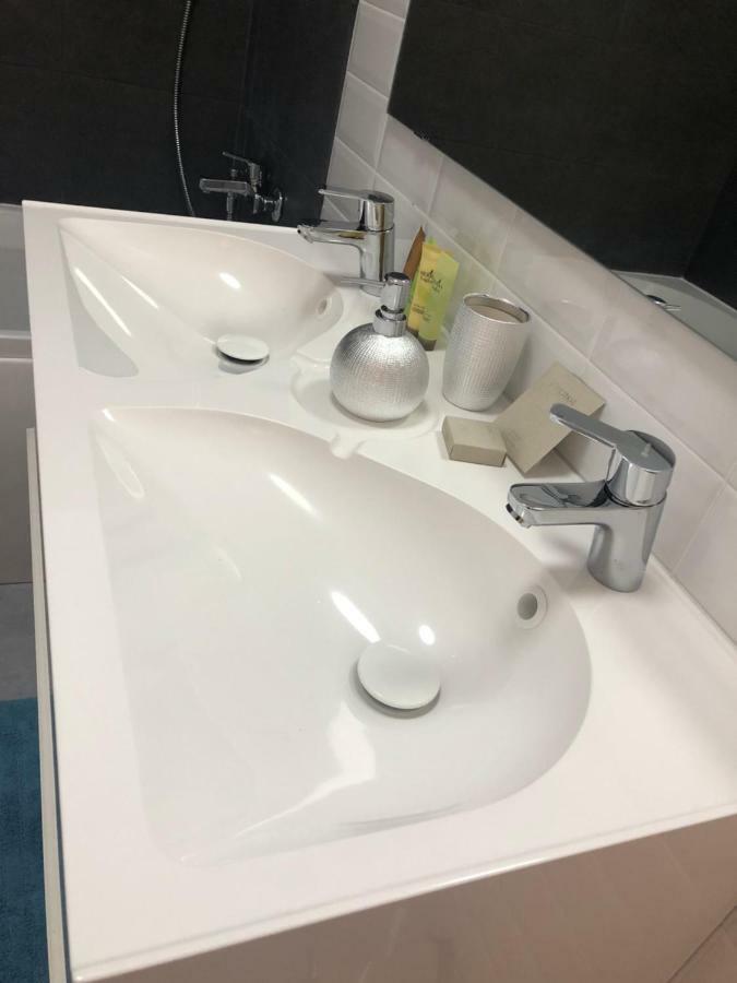 Sunrise Apartment ブカレスト エクステリア 写真