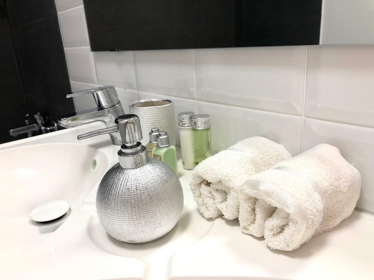 Sunrise Apartment ブカレスト エクステリア 写真
